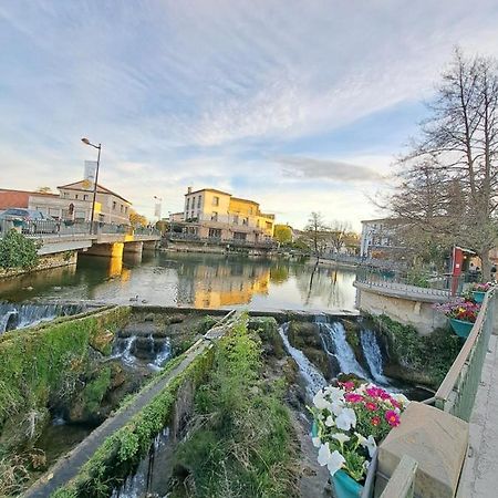 Le Studio De La Place Chalier LʼIsle-sur-la-Sorgue Exterior foto